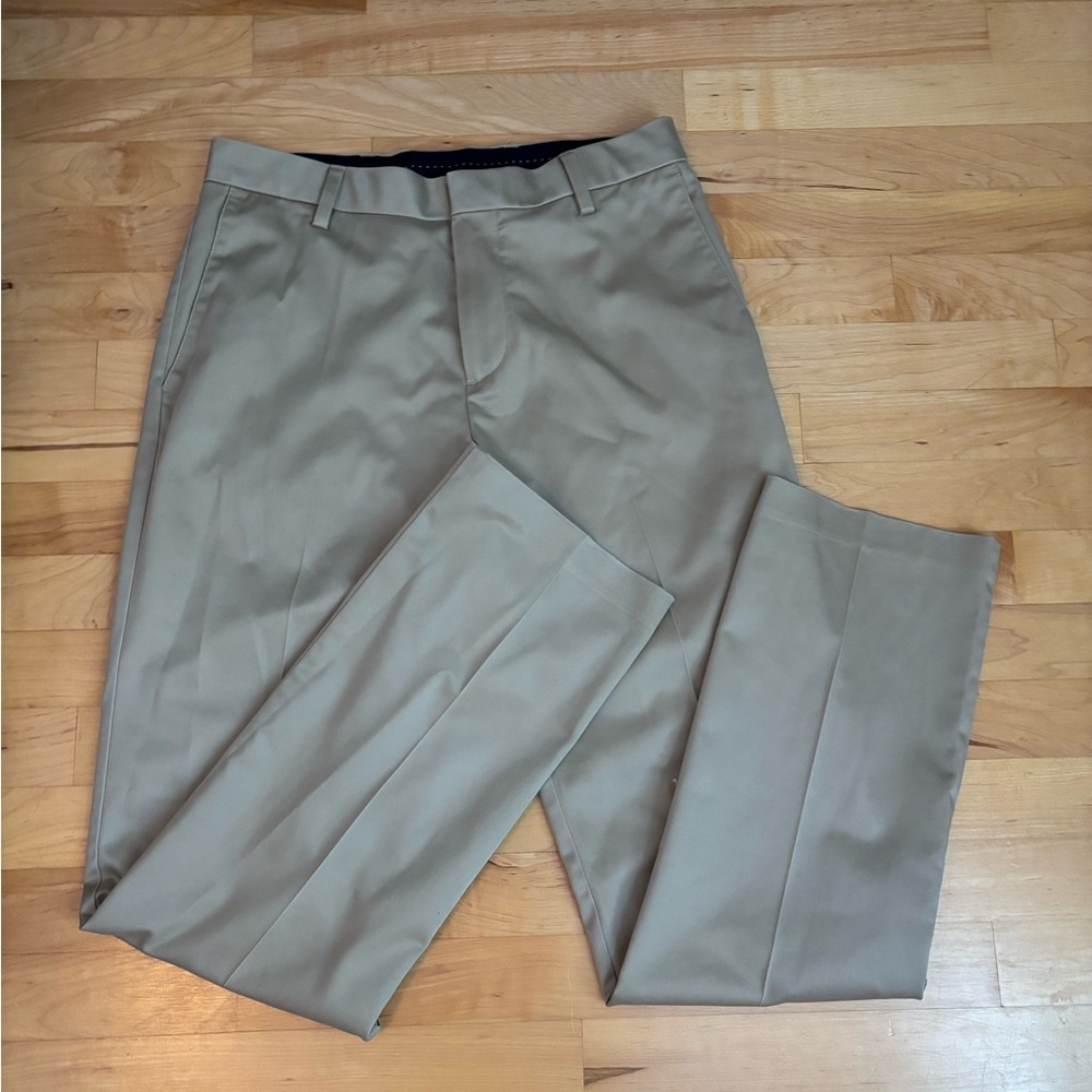 Dockers Men's Khaki Straight Fit Chinos - Light Tan